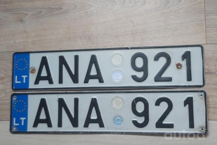 ANA 921
