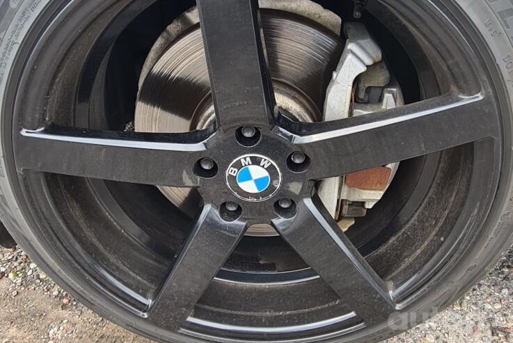 Bmw, light alloy