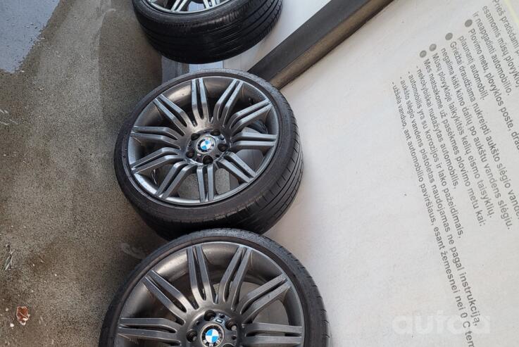 Bmw, light alloy