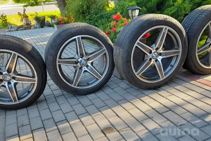 Mercedes Benz, light alloy