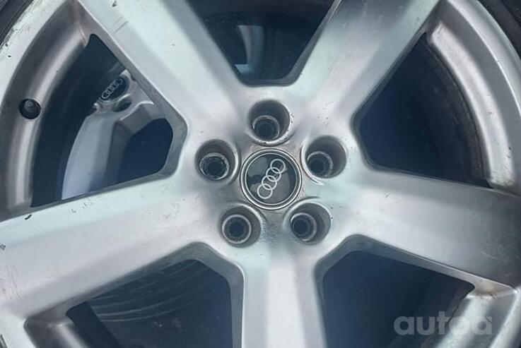 Audi, light alloy