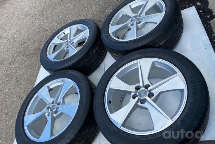 AUDI, light alloy