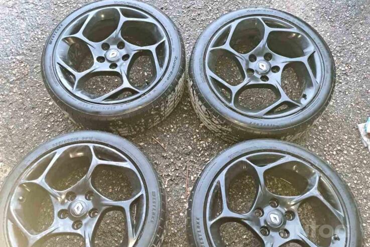 Renault, light alloy