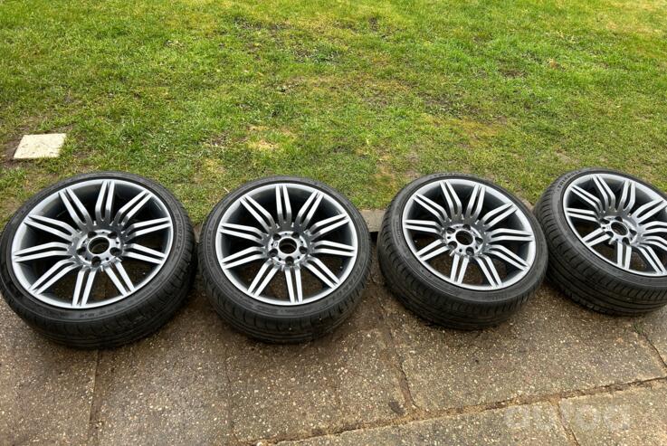 Bmw, light alloy