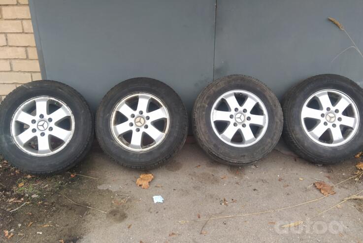 Mercedes benz, light alloy