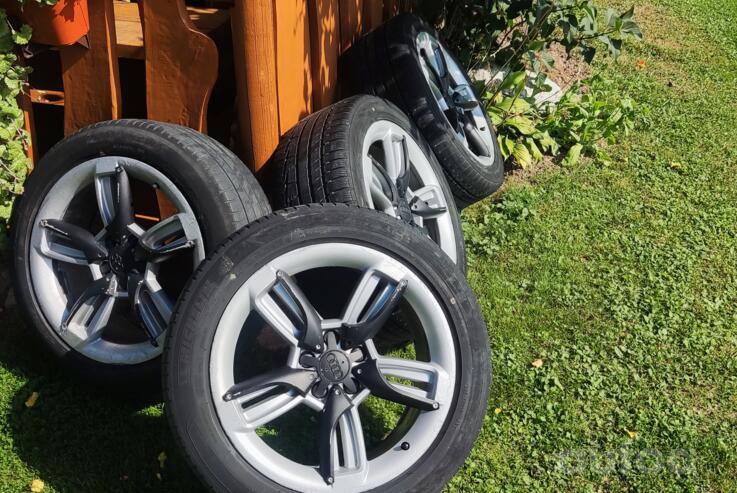 Audi, light alloy
