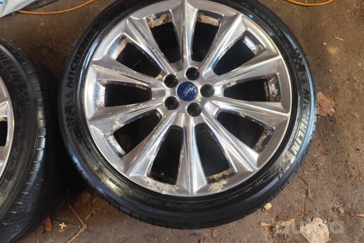 Ford, light alloy