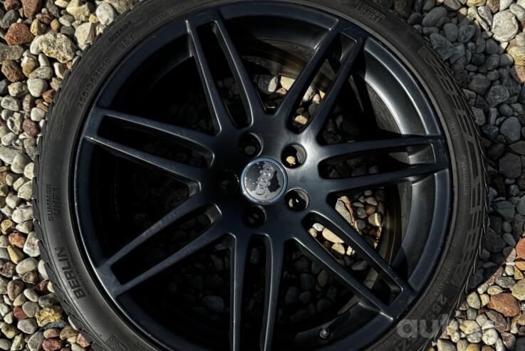 Audi, light alloy
