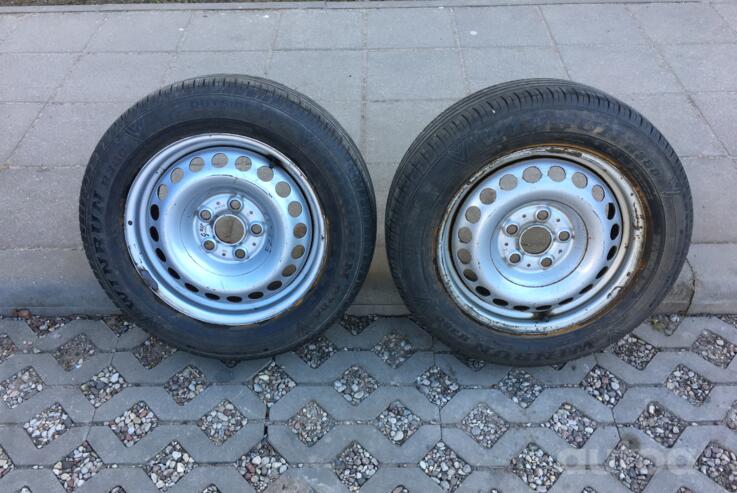 VW, oțel ștanțat