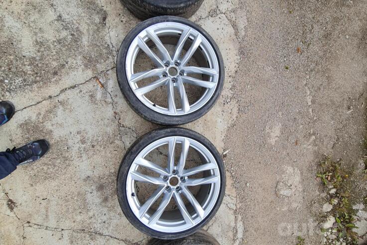 Audi, light alloy