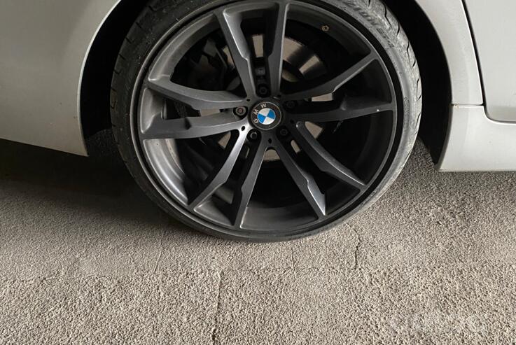 Bmw, light alloy