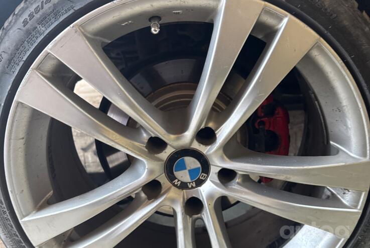 Bmw, light alloy