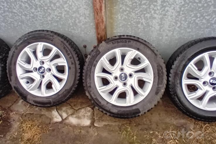Kia, aliaj ușor