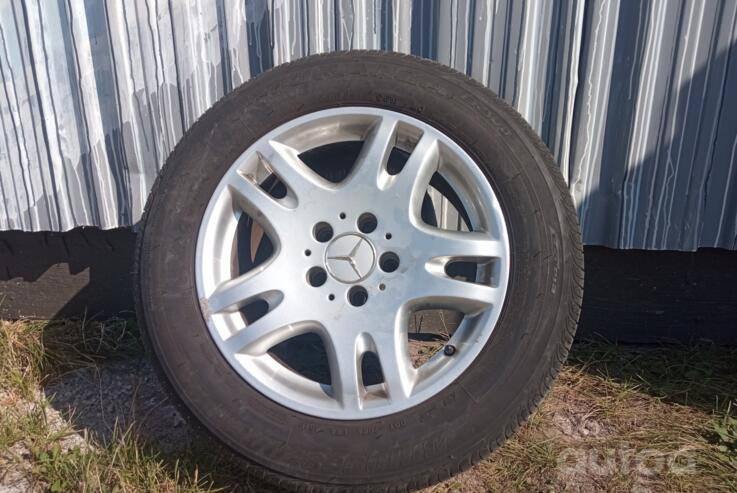 Mercedes Benz, light alloy