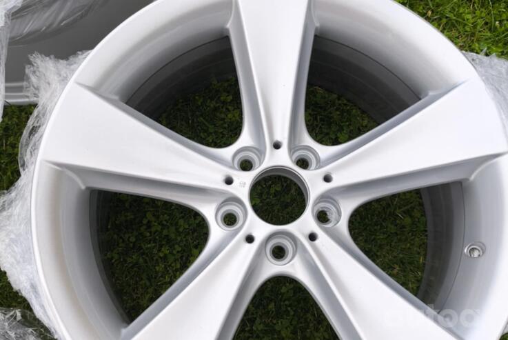 Bmw, light alloy