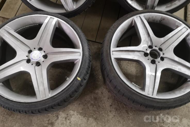 Mercedes, light alloy