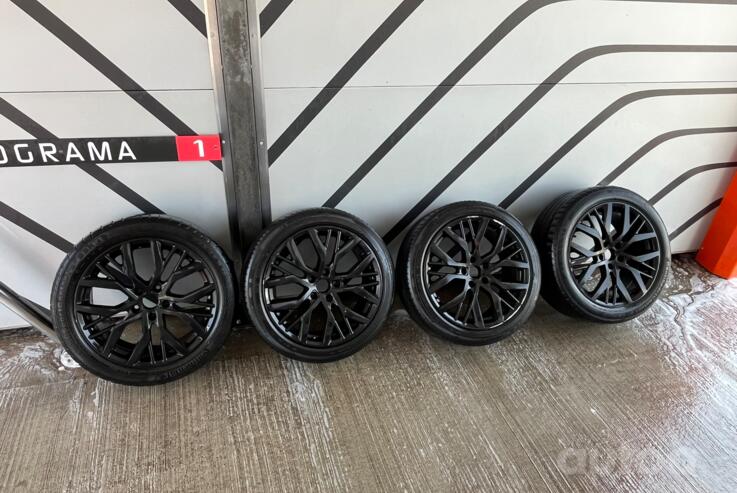 Audi VW Replikos, aliaj ușor