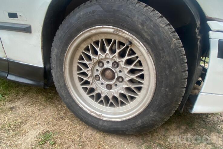 Bmw, light alloy