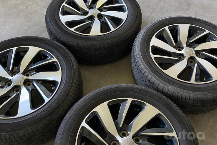 Mitsubishi, light alloy