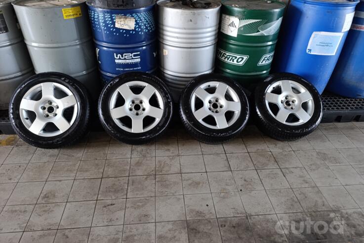 Audi, aliaj ușor