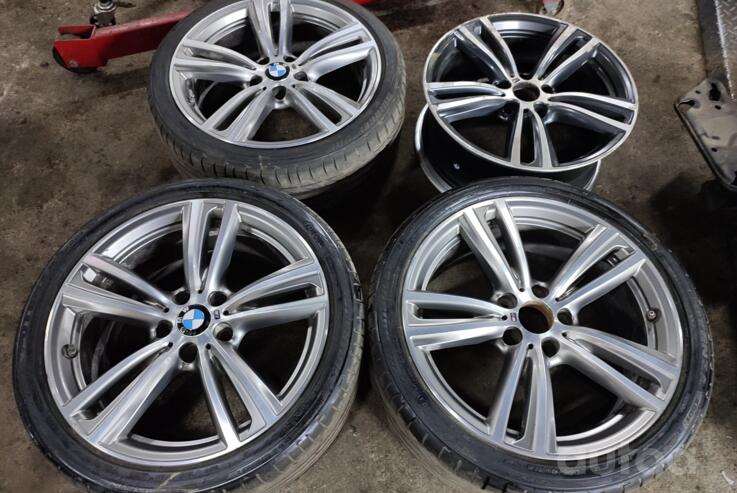 Bmw, light alloy