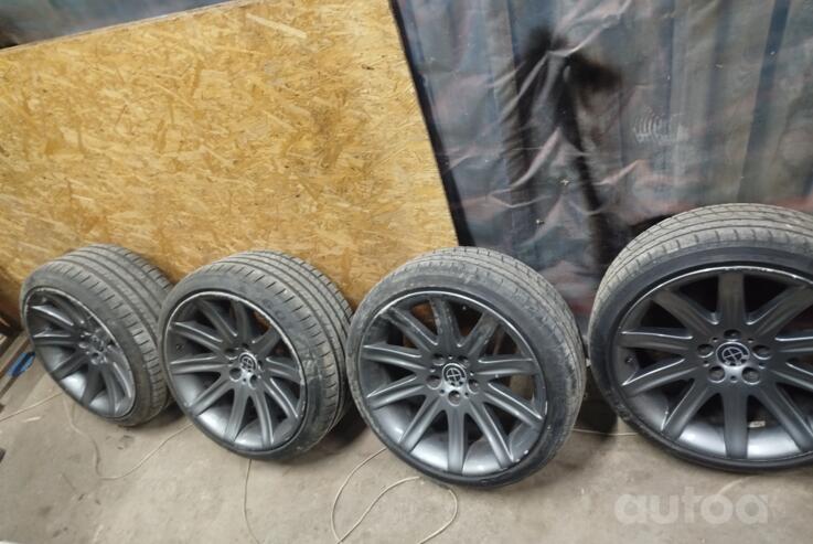 Bmw, light alloy