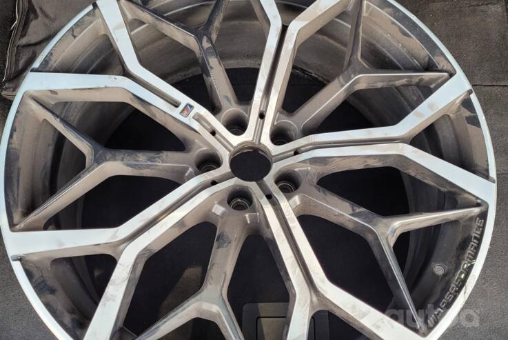 BMW, light alloy