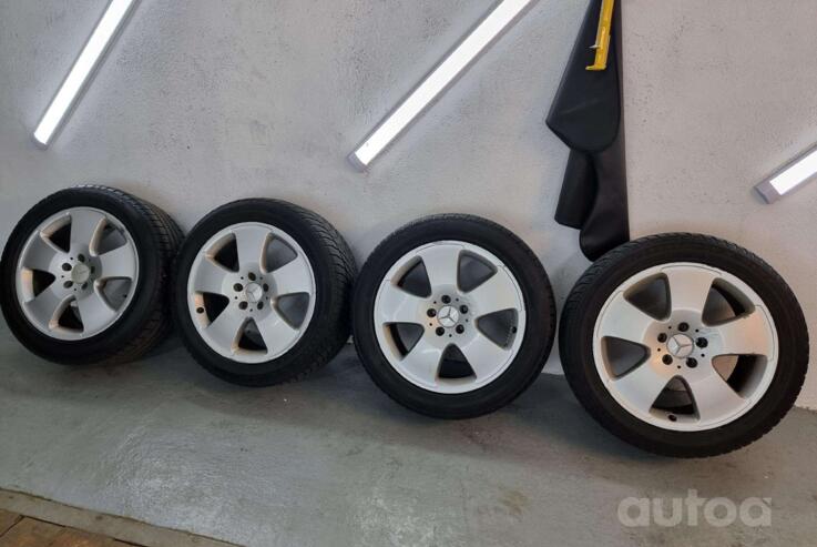 Mercedes Benz, light alloy