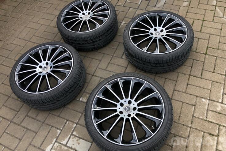 Mercedes Benz, light alloy