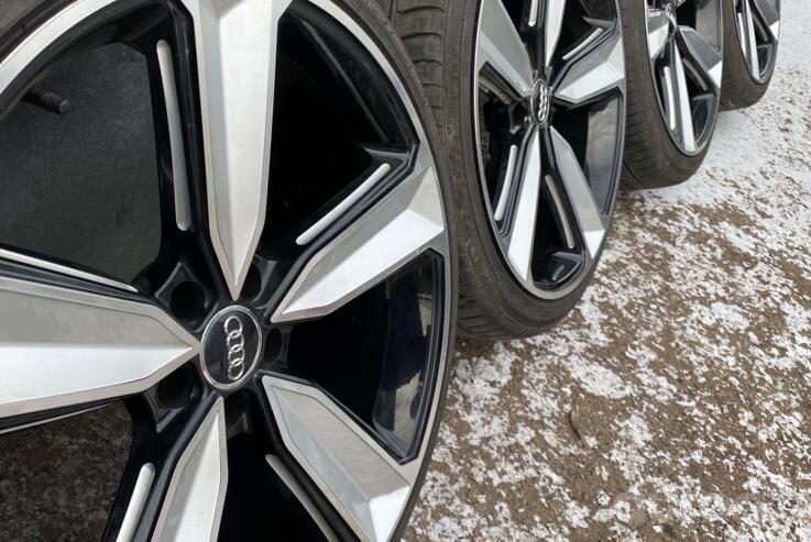 Audi, light alloy