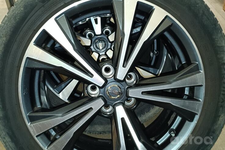 Nissan, Легкого сплава