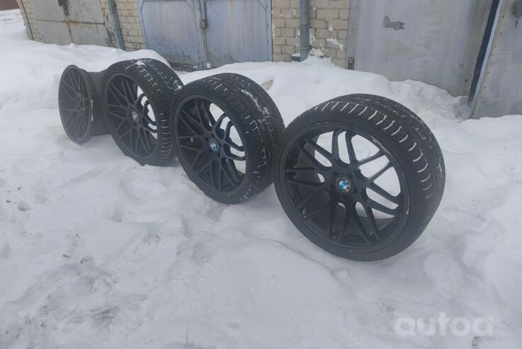 Vertini, aliaj ușor