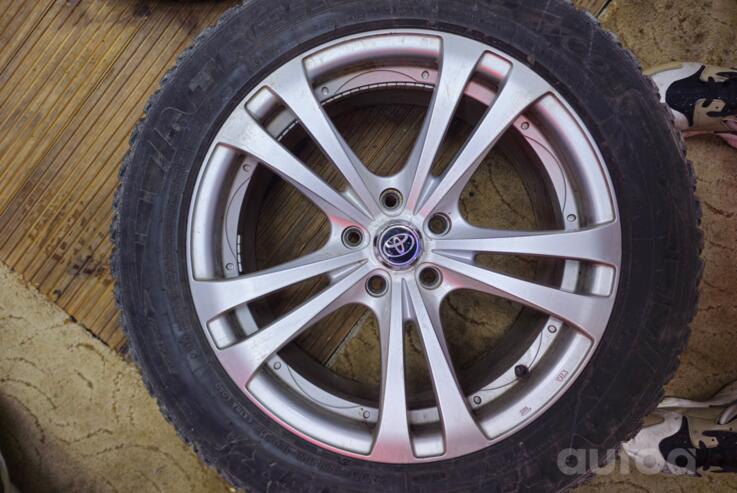 Toyota/aftermarketai, light alloy