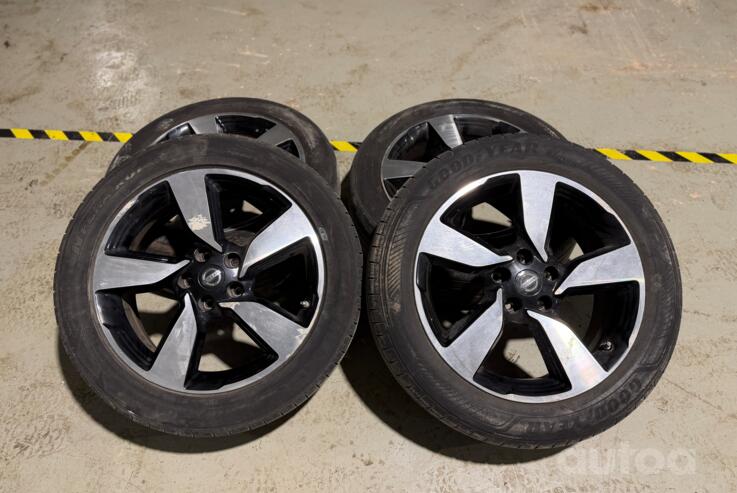 Nissan, light alloy