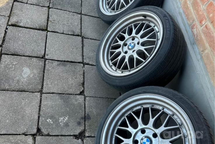 Bmw, light alloy