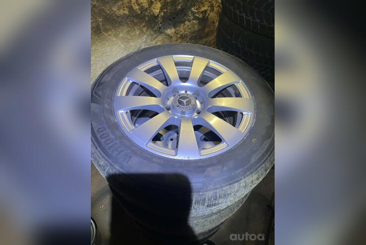 Mercedes-Benz, aliaj ușor