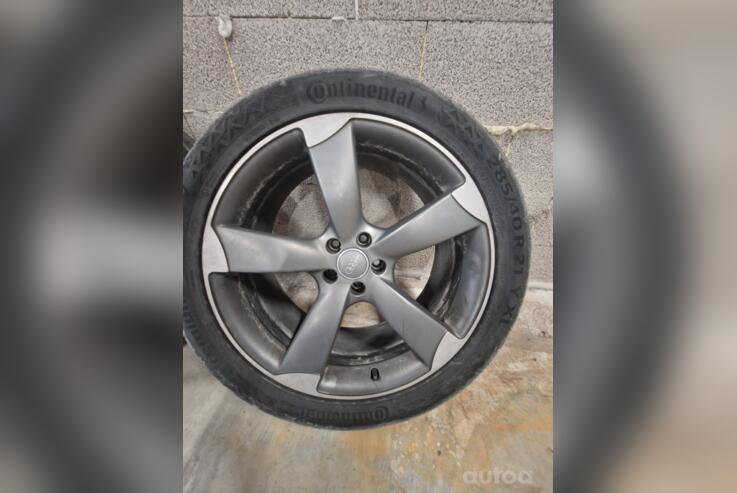 Audi, aliaj ușor