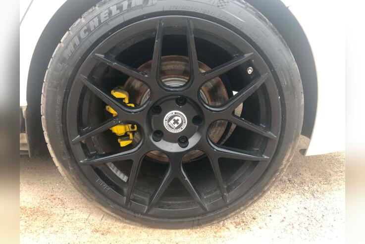 Bmw, light alloy