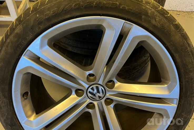 VOLKSWAGEN, light alloy