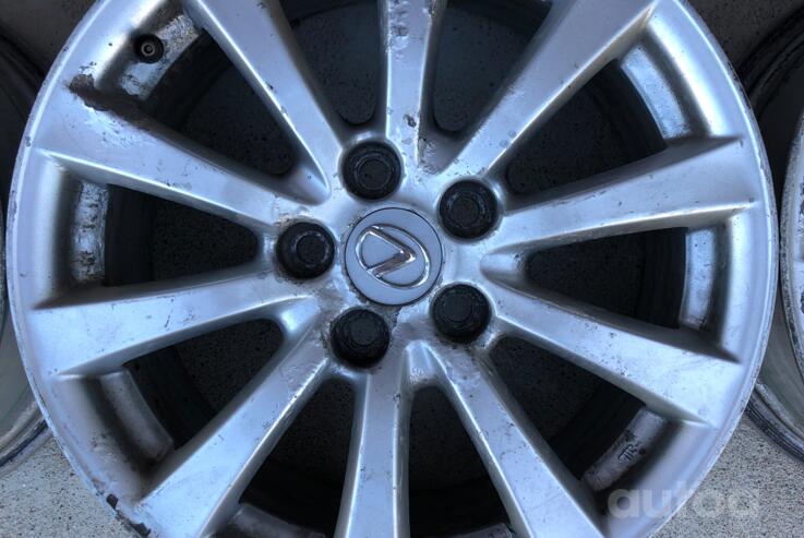 Lexus, light alloy