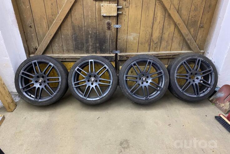 Seat, light alloy