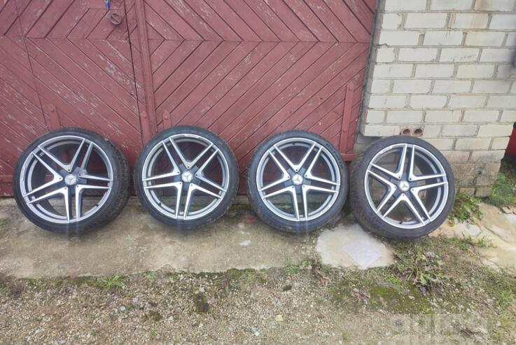 Mercedes, light alloy