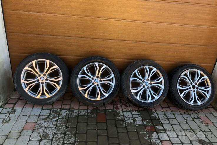 Bmw, light alloy