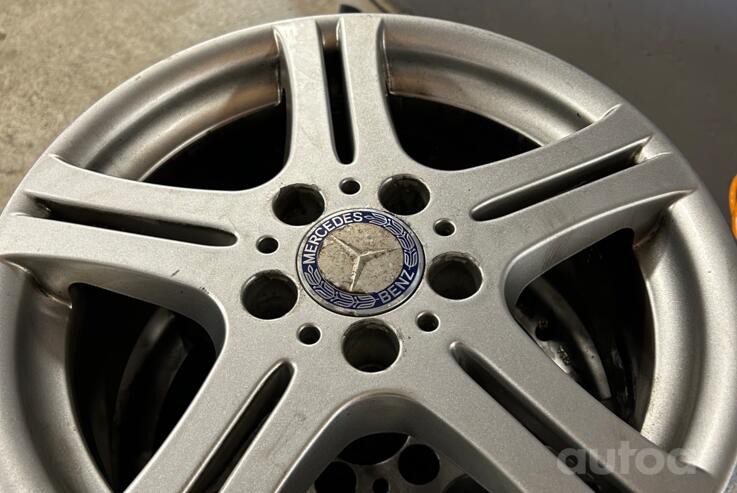 Mercedes-benz, light alloy