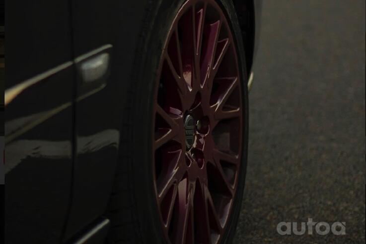 Volvo, light alloy