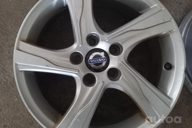 Volvo, light alloy