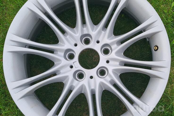 Bmw, light alloy