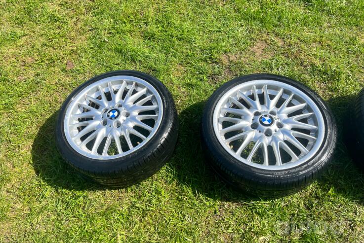 Bmw, light alloy