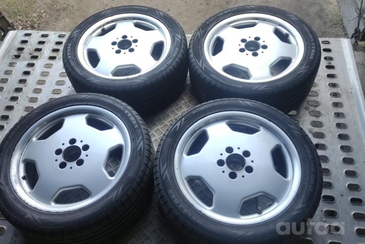 Intra, light alloy