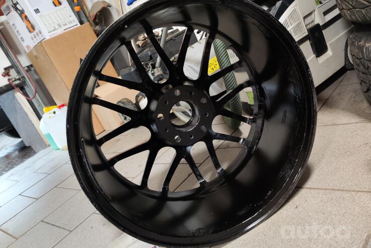 BMW, light alloy